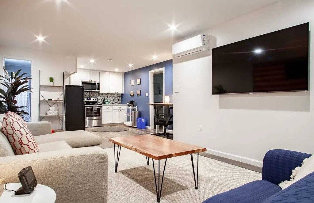 Ganze Wohnung, Fantastic Falls Church Homebase for Dc area travel in Arlington (VA), Arlington County