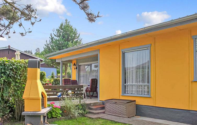 Bungalow für 4 Personen, mit Terrasse und Garten