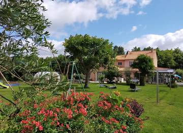 Chambre d’hôte pour 2 personnes, avec jardin à Mesnard-la-Barotière