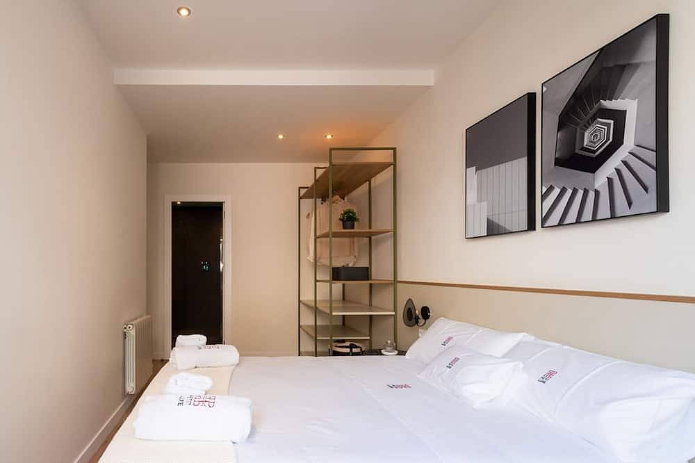 Appartamento intero, Petit Luxe Tobella Baixos in Terrassa, Barcellona entroterra