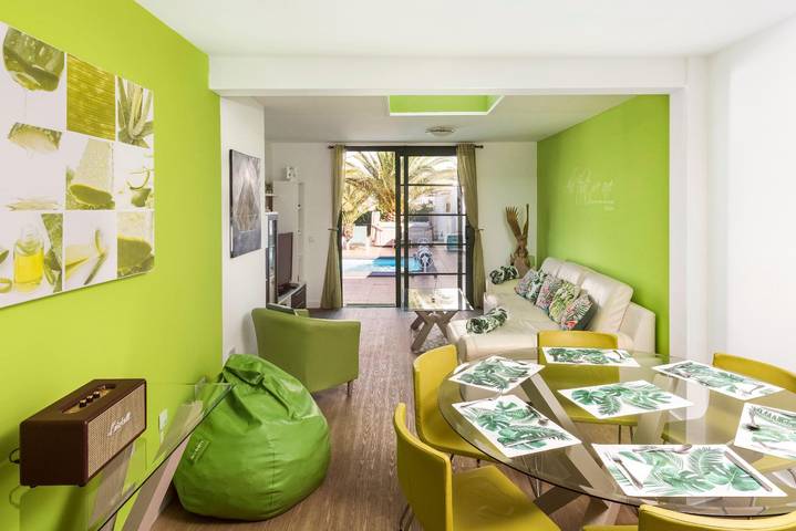 Chalet para 6 personas, con piscina y terraza además de jacuzzi y jardín en Lanzarote - 3