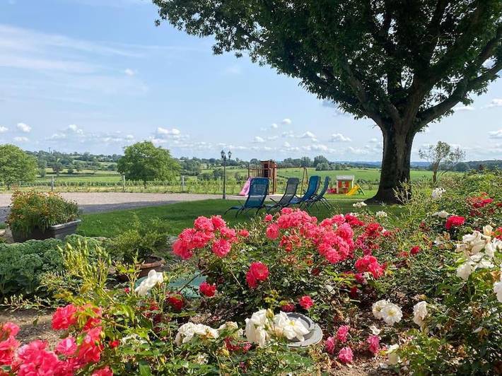 Location de vacances pour 15 personnes, avec jardin et vue à Saumont-la-Poterie - 3