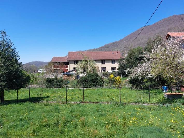 Location de vacances pour 10 personnes, avec Terrasse et Vue à Ercé
