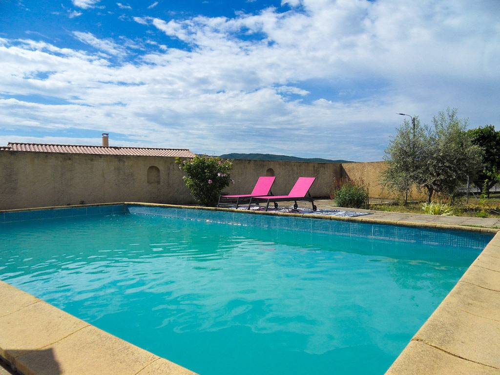 Gîte für 4 Personen mit Garten in Montfort, Forcalquier und Umgebung