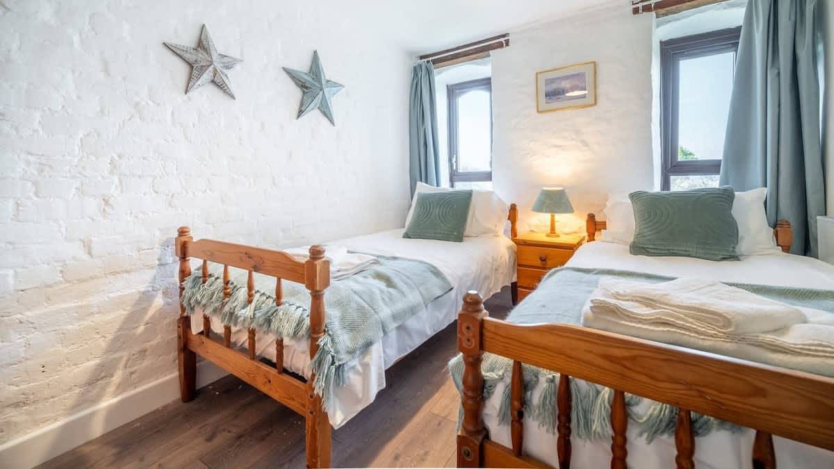 Lovely 3 Bedroom Holiday Cottage nr Bude in Cornwall