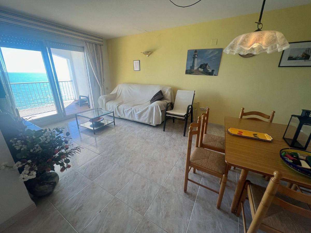 Apartamento entero, Two-Bedroom Apartment in Platja de les Vídues (Peñiscola), Peñíscola