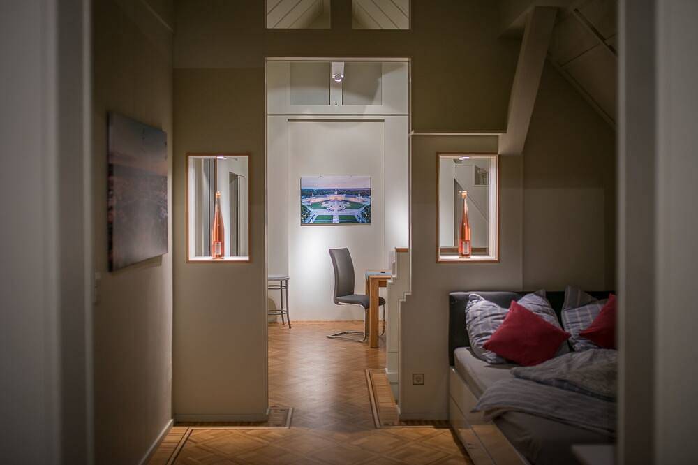 Entire apartment, The Roof Penthouse in the heart of Karlsruhe in Karlsruhe, Rhine Plain