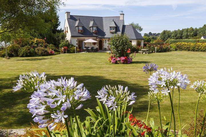 Gîte pour 7 personnes, avec jardin et terrasse - 1
