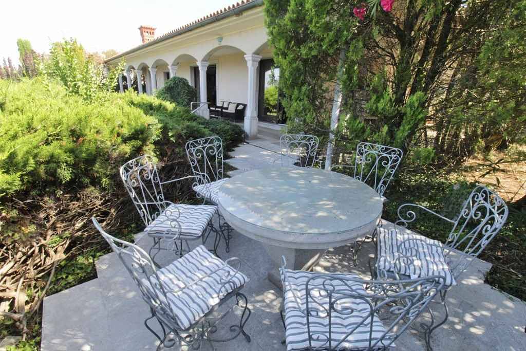 Villa mit Klimaanlagen in Crveni Vrh, Umag und Umgebung