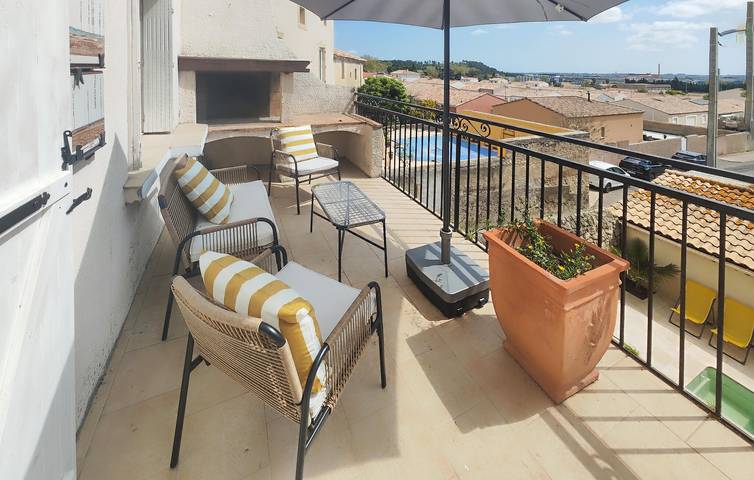 Location de vacances pour 8 personnes, avec terrasse et piscine à Maureilhan - 4