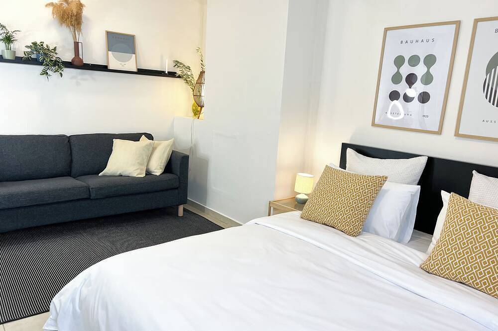 Geheel appartement, Big Studio Near beach & Easy parking in Agios Syllas, Kavala