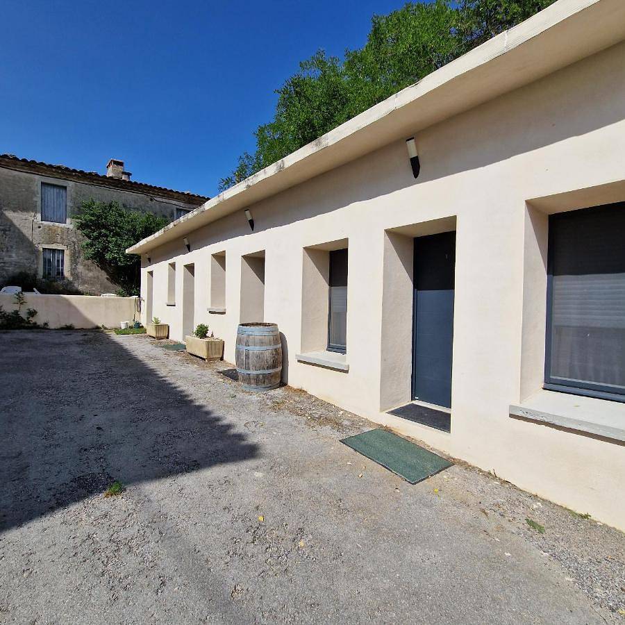 Double Room with Private Bathroom in Ferrières-les-Verreries, Région de Montpellier