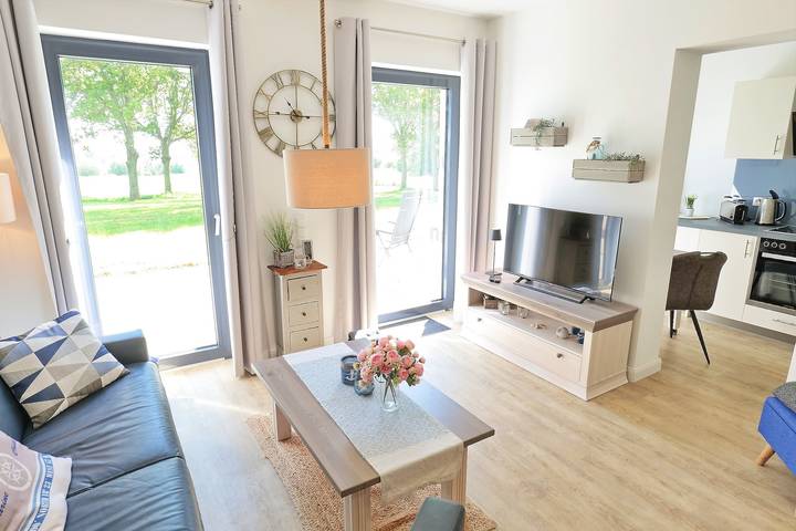 Ferienwohnung für 3 Personen, mit Terrasse in Hohenkirchen