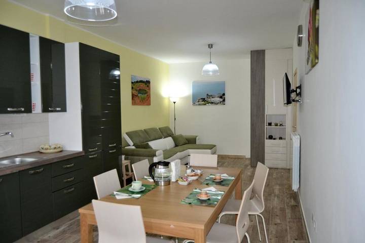 Location de vacances pour 5 personnes, avec piscine et jardin à Calimera - 2