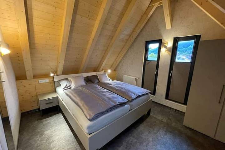 Ferienwohnung für 4 Personen, mit Balkon in Steinbach-Hallenberg - 2