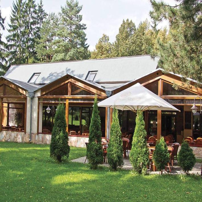 Station pour 2 personnes, avec jardin et vue à Prievidza