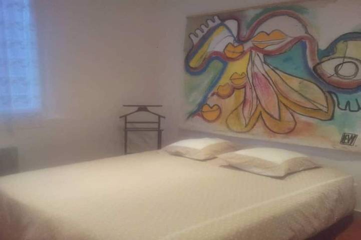 Location de vacances pour 6 personnes, avec jardin et terrasse à La Crau - 2