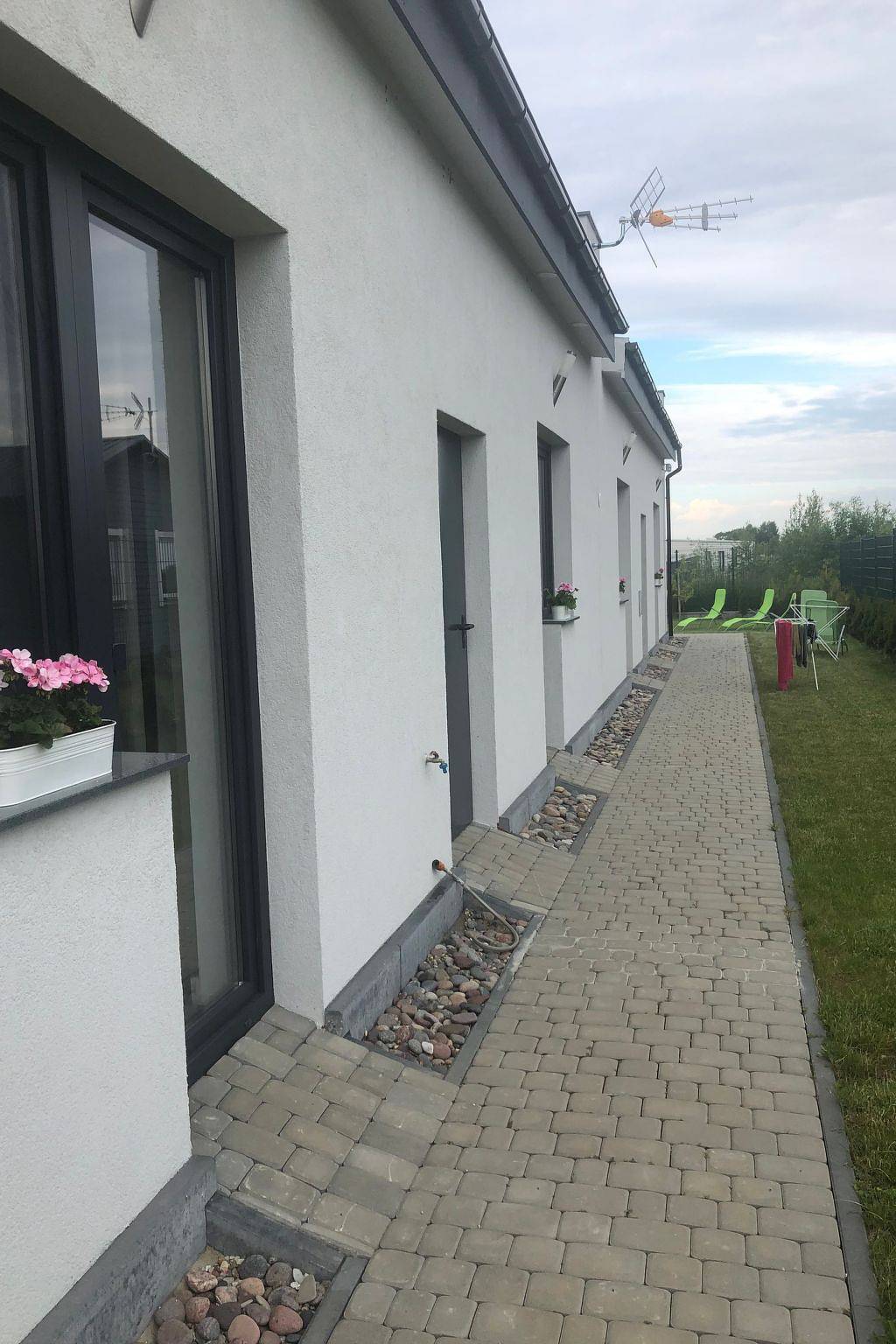 Ganze Wohnung, Wohnung in Gąski mit Terrasse, Garten und Grill in Gaski, Powiat Koszaliński