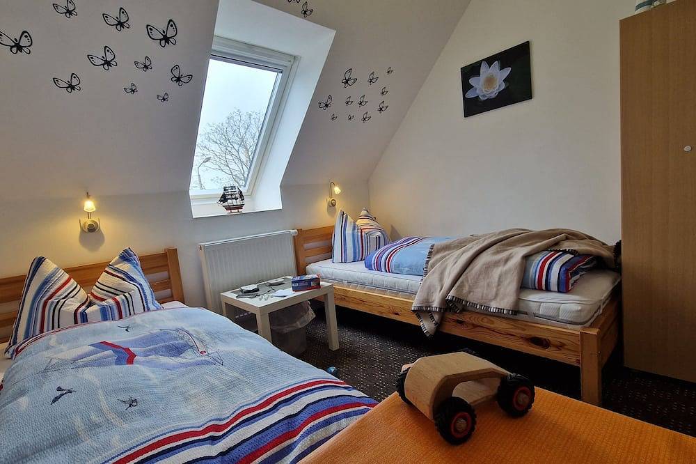 Ferienhaus Altenkirchen und 10 km langen Sandstrand in Altenkirchen, Rügen