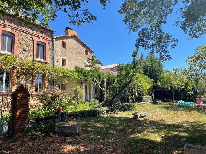 Chambre d’hôte pour 2 personnes, avec Terrasse et Jardin ainsi que Sauna et Vue