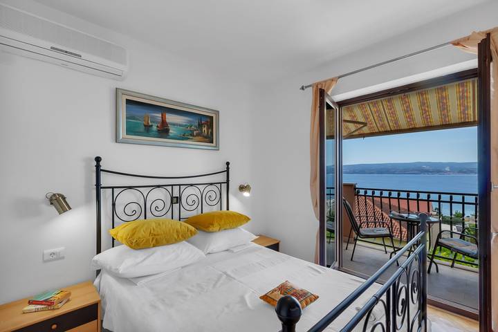 Apartament wakacyjny dla 2 osób, z balkon, zwierzęta dozwolone w Duće