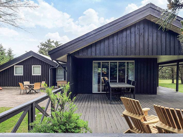 Ferienhaus für 8 Personen, mit Sauna in Løkken