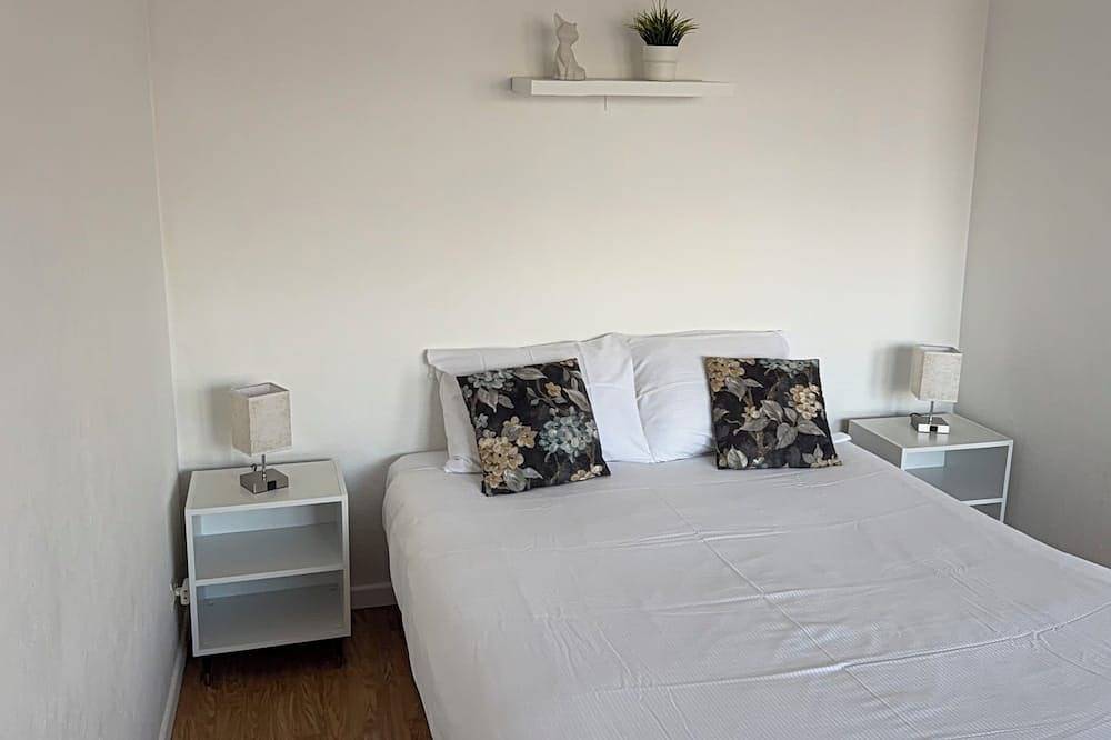 Ganze Wohnung, Cosy studio Molsheim - Balcony, Free parking, Train station 300M and Strasbourg 15mn away in Molsheim, Niederrhein Elsass