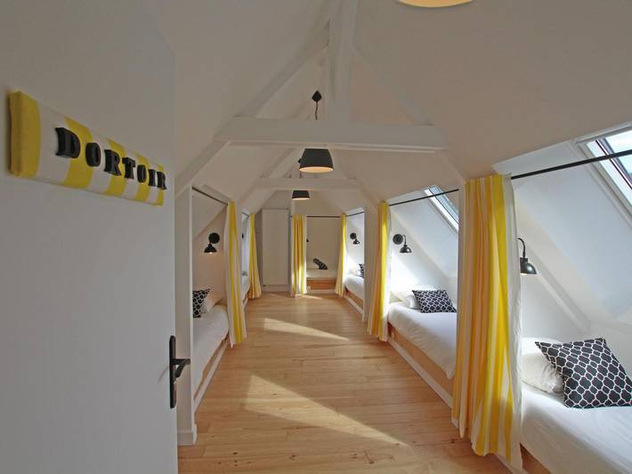 Gîte pour 15 personnes, avec terrasse ainsi que sauna et jardin, animaux acceptés à Bricqueville-sur-Mer - 4