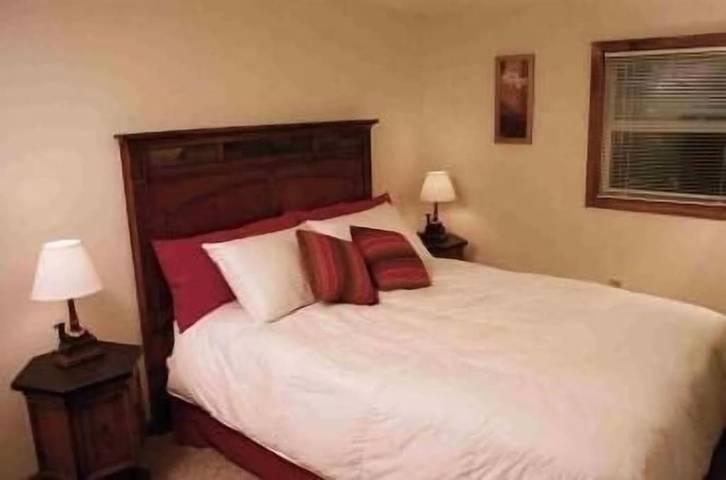 Camping for 4 people, with balcony in North Carolina