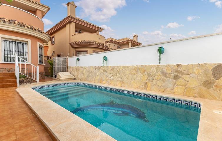 Apartamento con terraza junto a la piscina a 500 m de la playa in Cartagena, Costa Cálida