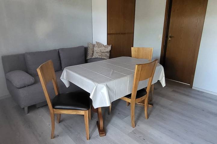 Ganze Wohnung, Schöne Wohnung mitten in Rheinhessen in Sprendlingen, Landkreis Mainz-Bingen