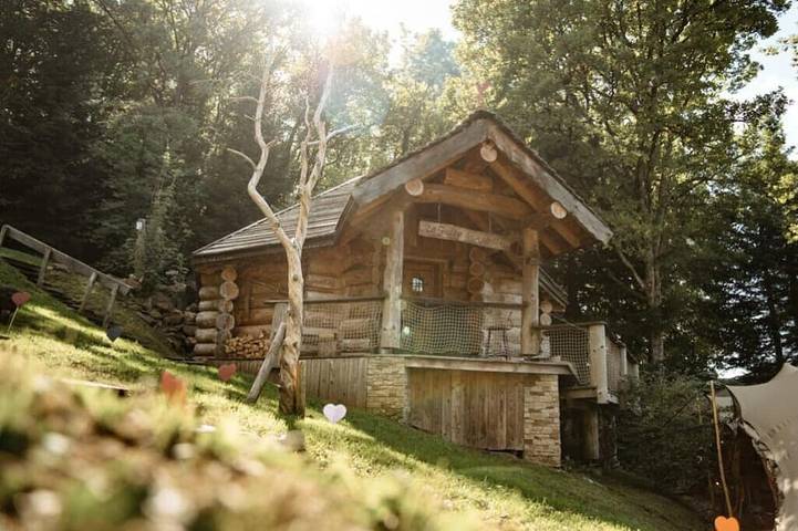 Chalet pour 6 personnes, avec sauna et jacuzzi, animaux acceptés
