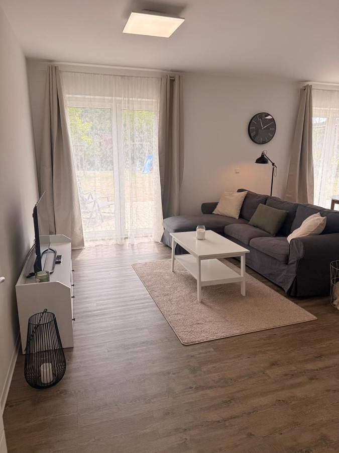 Ferienwohnung für 6 Personen, mit Terrasse und Garten sowie Ausblick