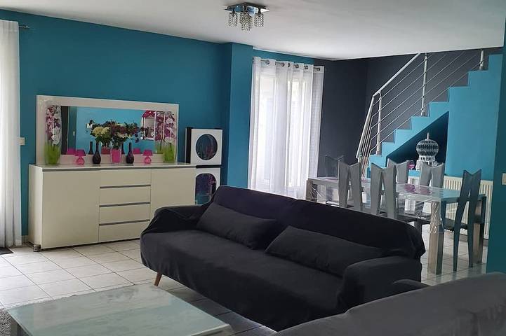 Maison de vacances pour 10 personnes, avec piscine ainsi que jardin et balcon, animaux acceptés