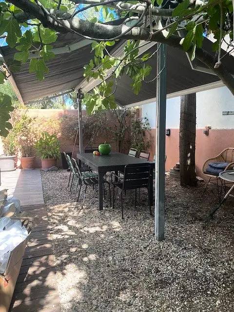 Appartamento intero, Incredibile vista mare T3 con bella terrazza e giardino in Hyeres, Costa mediterranea (Francia)