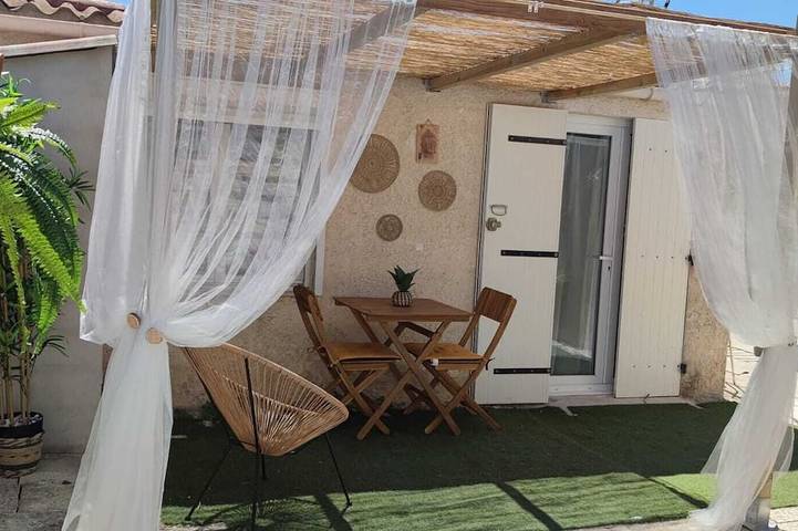 Maison de vacances pour 2 personnes, avec Jardin à Marignane