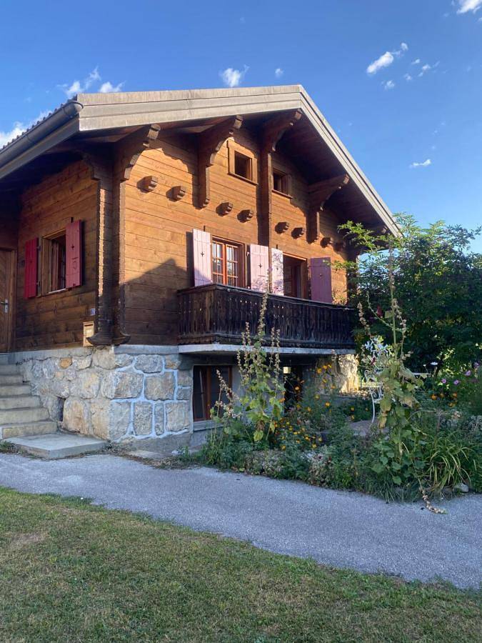 Ferienwohnung für 2 Personen, mit Terrasse in Ayent