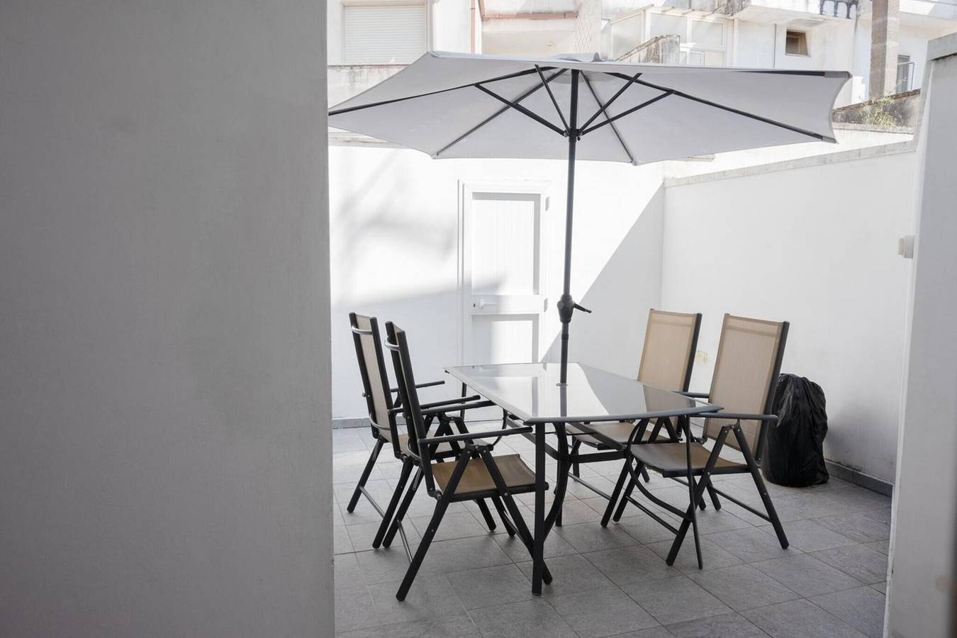Appartement entier, Appartement « Adriatic Breeze » avec terrasse privée et climatisation in Melendugno, Province de Lecce