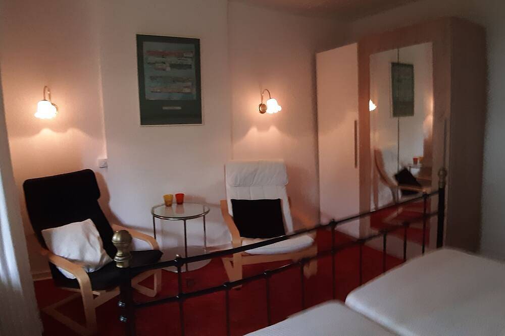 Ganze Wohnung, Ferienwohnung \"Zum Lindenbrunnen\" in Elten, Emmerich