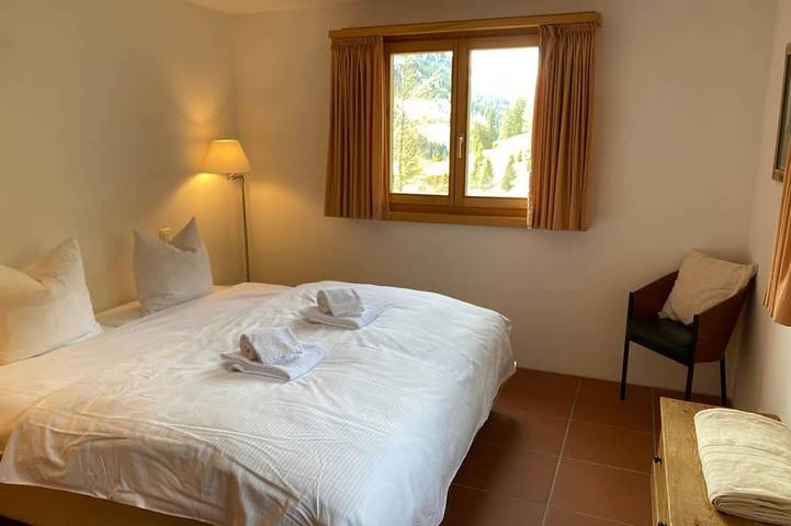 Ganze Wohnung, Haus Gaut Langwies by Arosa Holiday Appartement/Fewo, Dusche und Badewanne, 8-Be in Arosa, Plessur Alpen