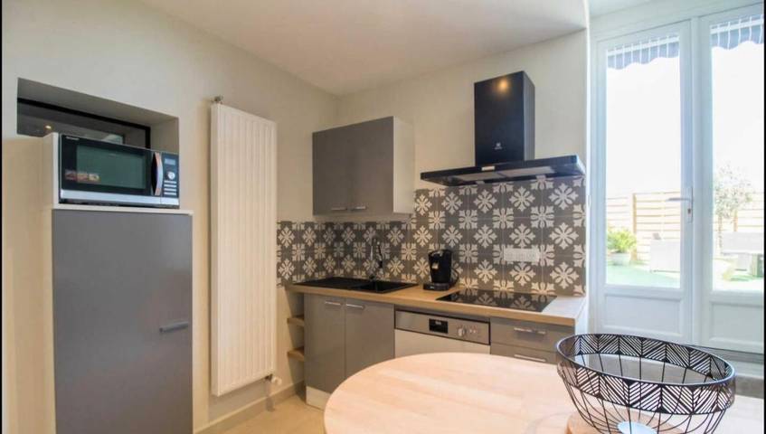 Location de vacances pour 2 personnes, avec jardin et jacuzzi à Montaigut-le-Blanc - 2