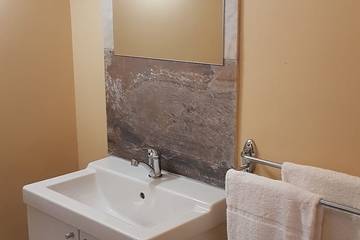 Appartement De Vacances pour 2 Personnes dans Bagnoles-de-l'Orne, Région d'Alençon, Photo 1