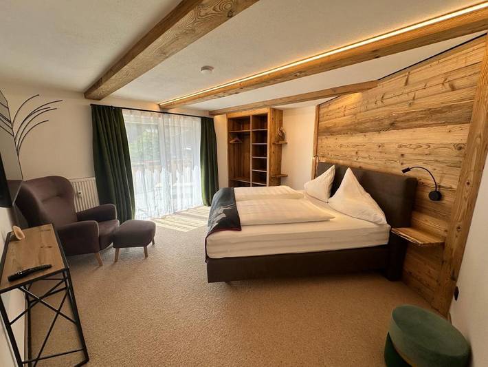 Ferienwohnung für 5 Personen, mit Terrasse und Garten sowie Ausblick in Weißbach bei Lofer