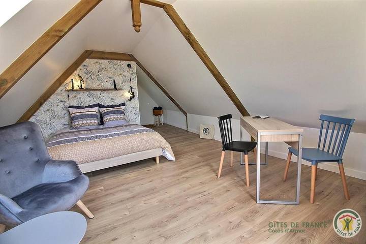 Chambre d’hôte pour 2 personnes, avec terrasse et jardin à Ploumilliau - 4