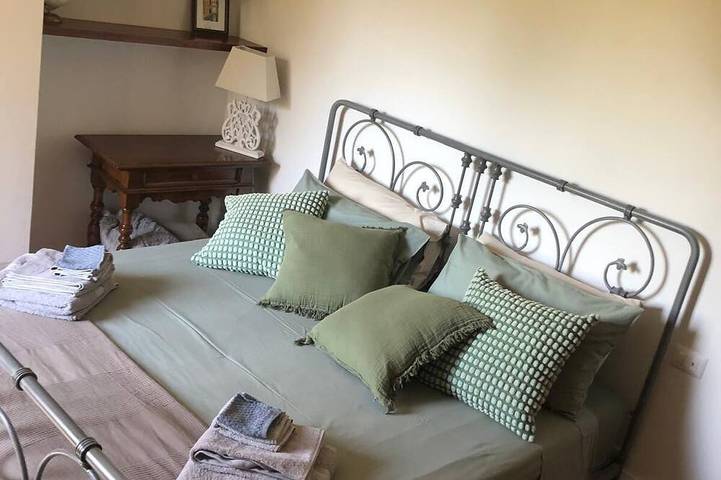 Tuscan villa with Florence, Pisa, Volterra & San Gimignano within 1 hour drive. in Palaia, Pisa e dintorni
