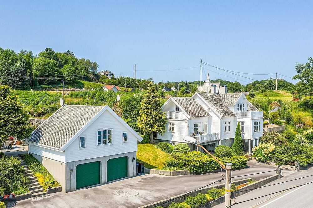 3 bedroom awesome home in Skjoldastraumen in Skjoldastraumen, Tysvær