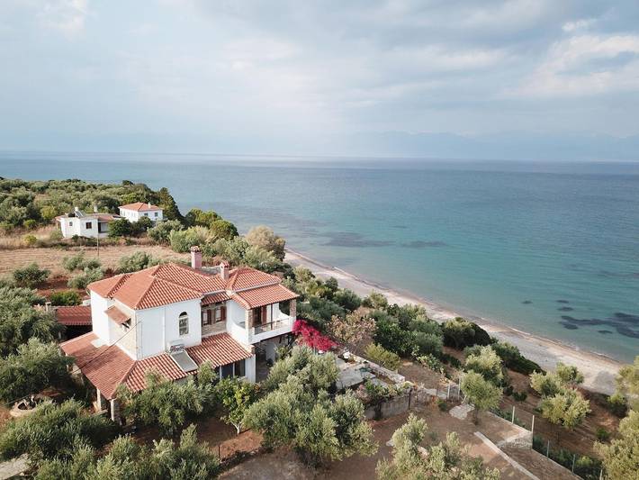 Location de vacances pour 6 personnes, avec Balcon et Balcon/Terrasse ainsi que Terrasse et Jardin à Messine