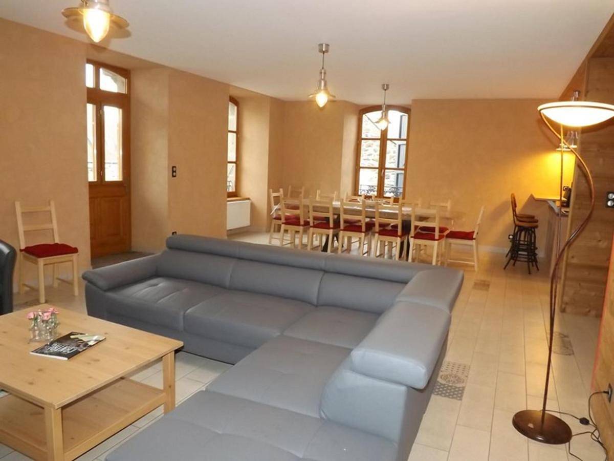 Holiday Home in Neussargues en Pinatelle, Parc naturel régional des Volcans d'Auvergne