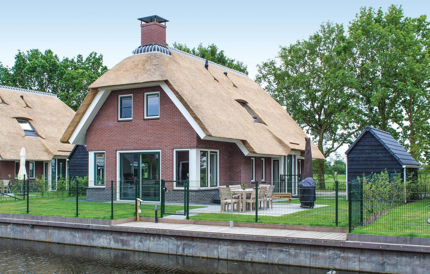 Ferienhaus für 8 Personen mit Terrasse in Idskenhuizen, Ijsselmeer