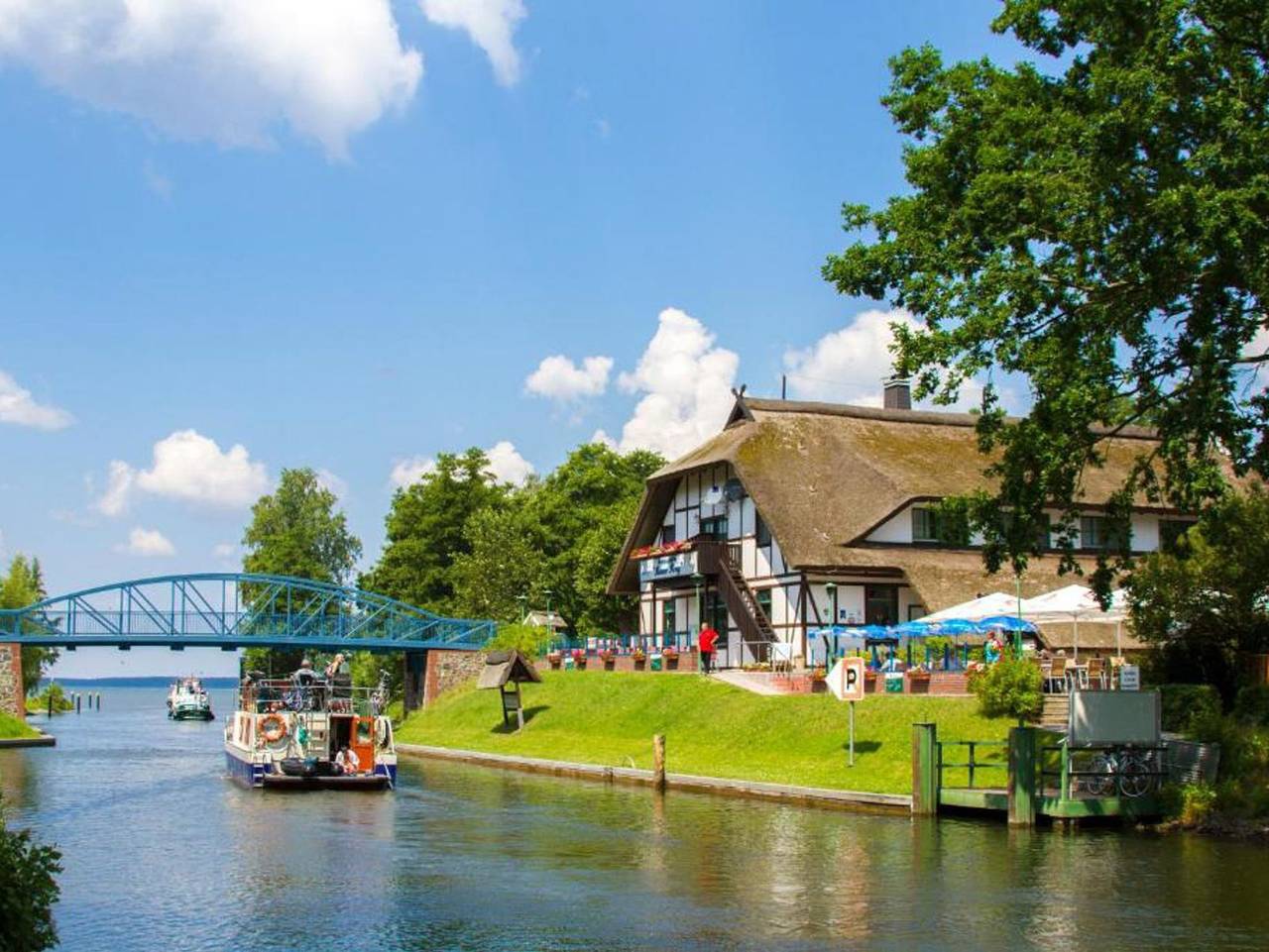 Ganze Ferienwohnung, Hotel Lenzer Krug - Doppelzimmer in Lenz, Malchow